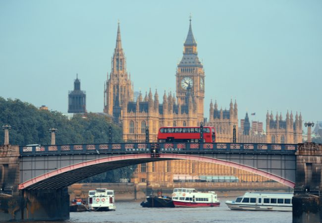 Independent Hotel Show London 2025