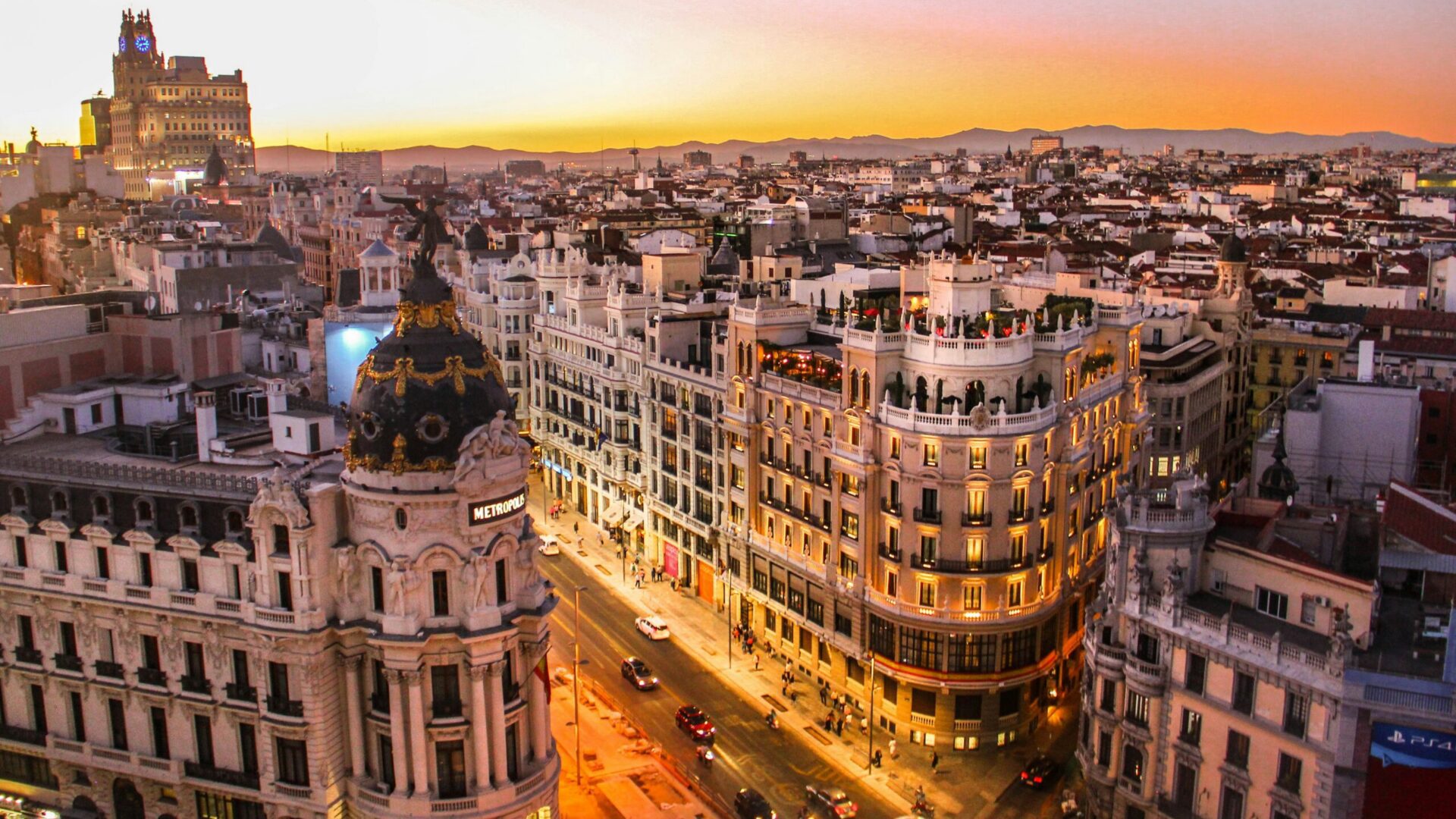 A Spanish boutique hotel boosts direct bookings by 64% with powerful website & digital advertising 